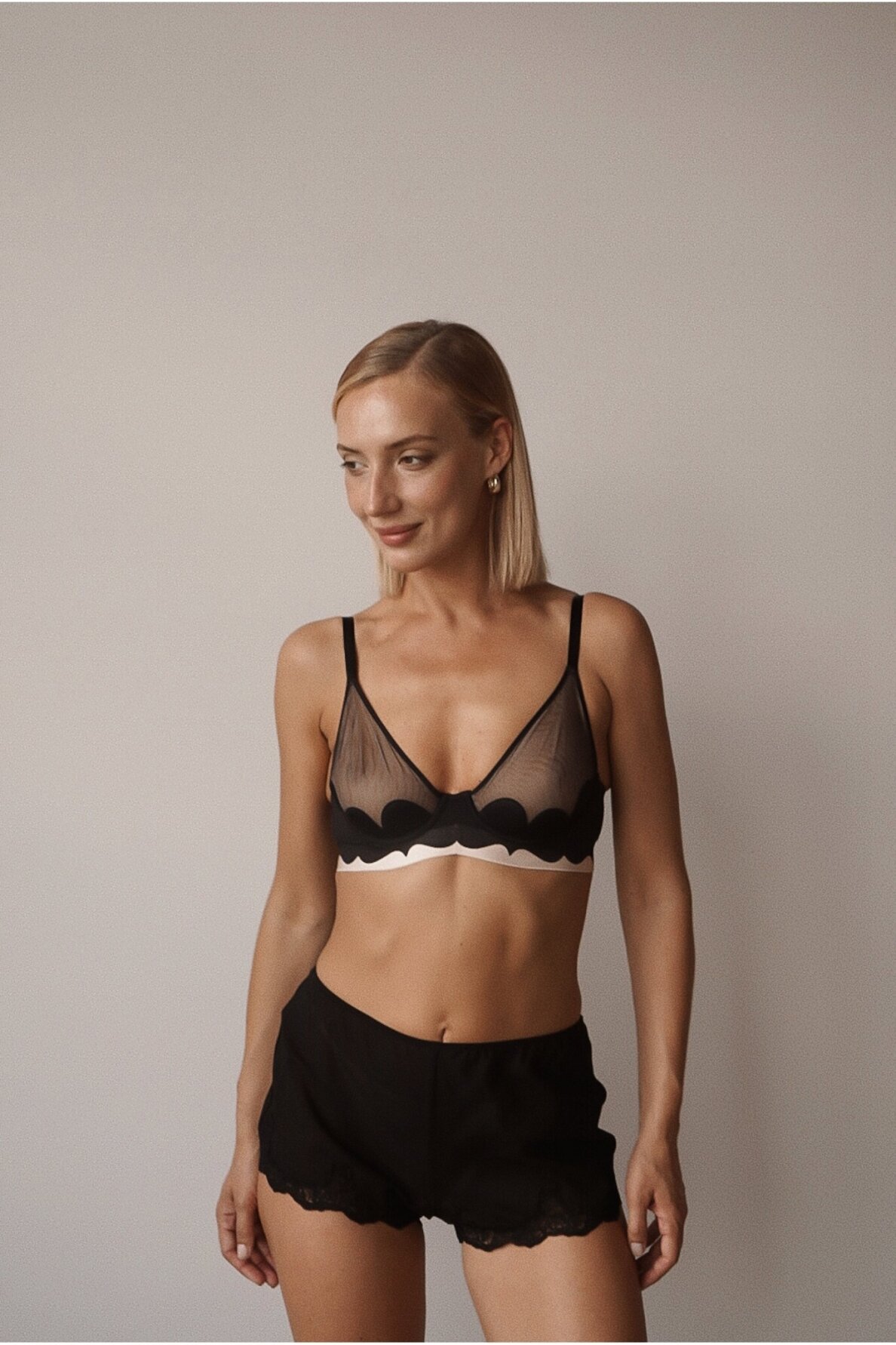Chantal Thomass Laces Bra 1