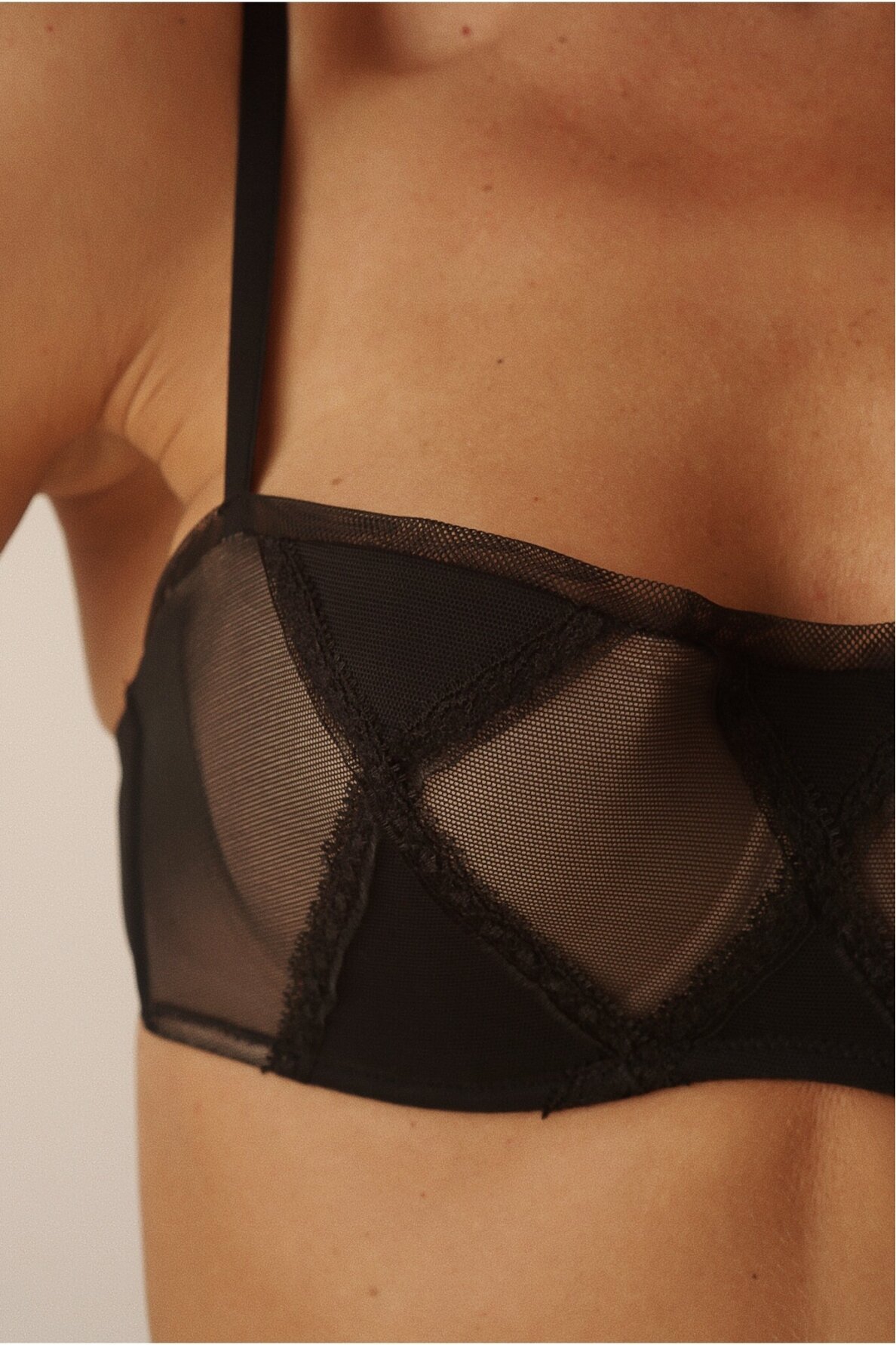 Chantal Thomass Laces Bra 3
