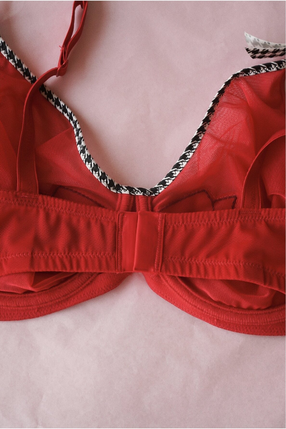 Chantal Thomass Laces Bra 70E 3