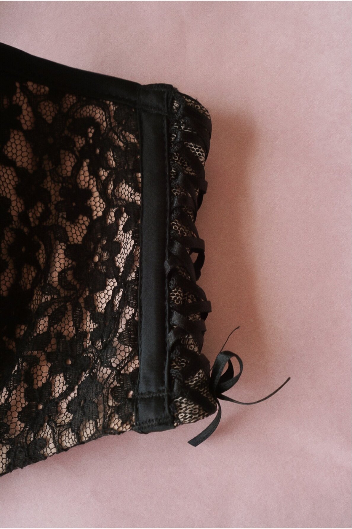 Chantal Thomass Laces Bra 2