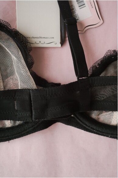 Chantal Thomass Laces Bra 3