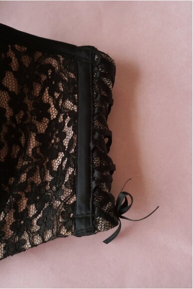 Chantal Thomass Laces Bra 2
