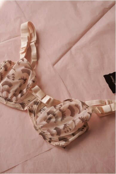 Chantal Thomass Laces Bra Audaciese 70E