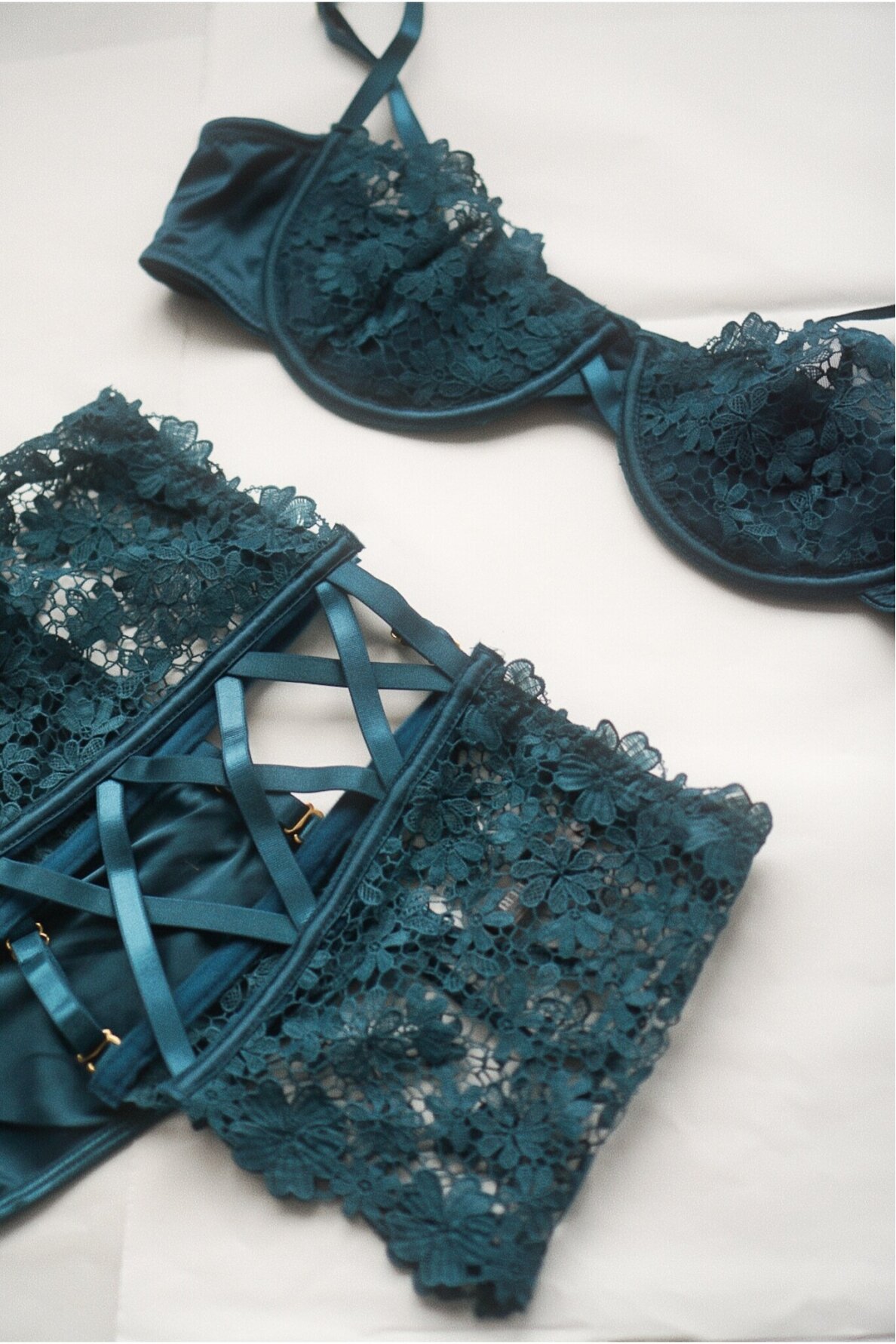 Oh La La Cheri Paris 3 Pieces Set Electric Colour 7