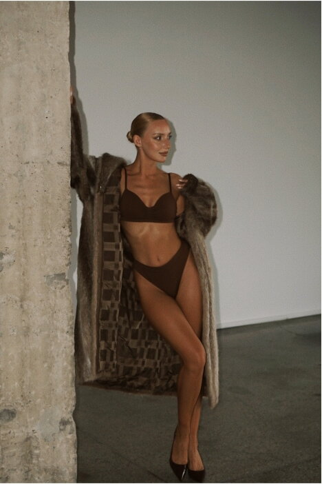 Orcanta „Ensemble Essentiel“  Lingerie Tanga Model Choco Colour Strings