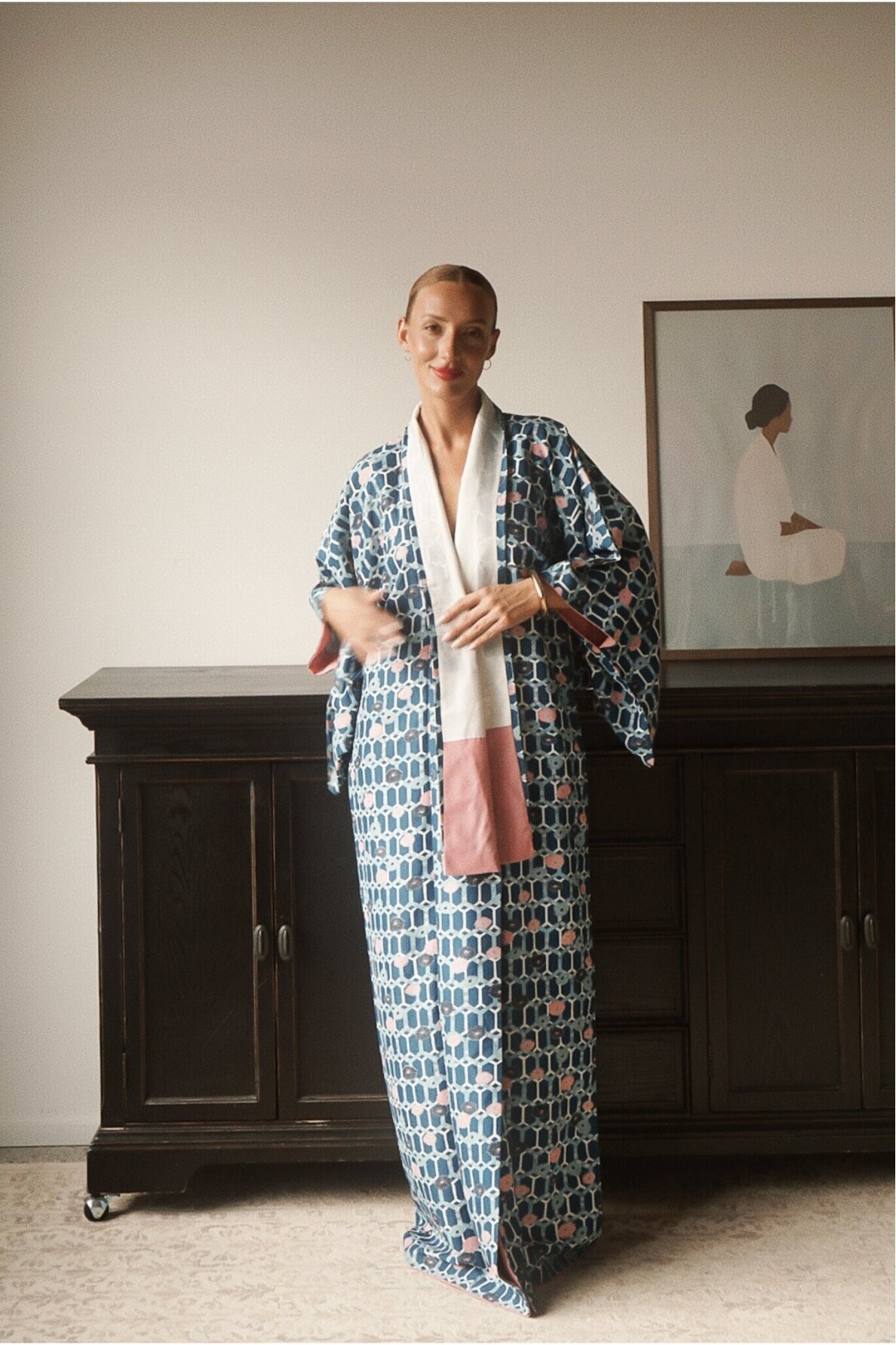 Vintage Authentic Japanese Kimono Hand Made One Size Vintage Authentic Japanese Kimono Hand Made One Size