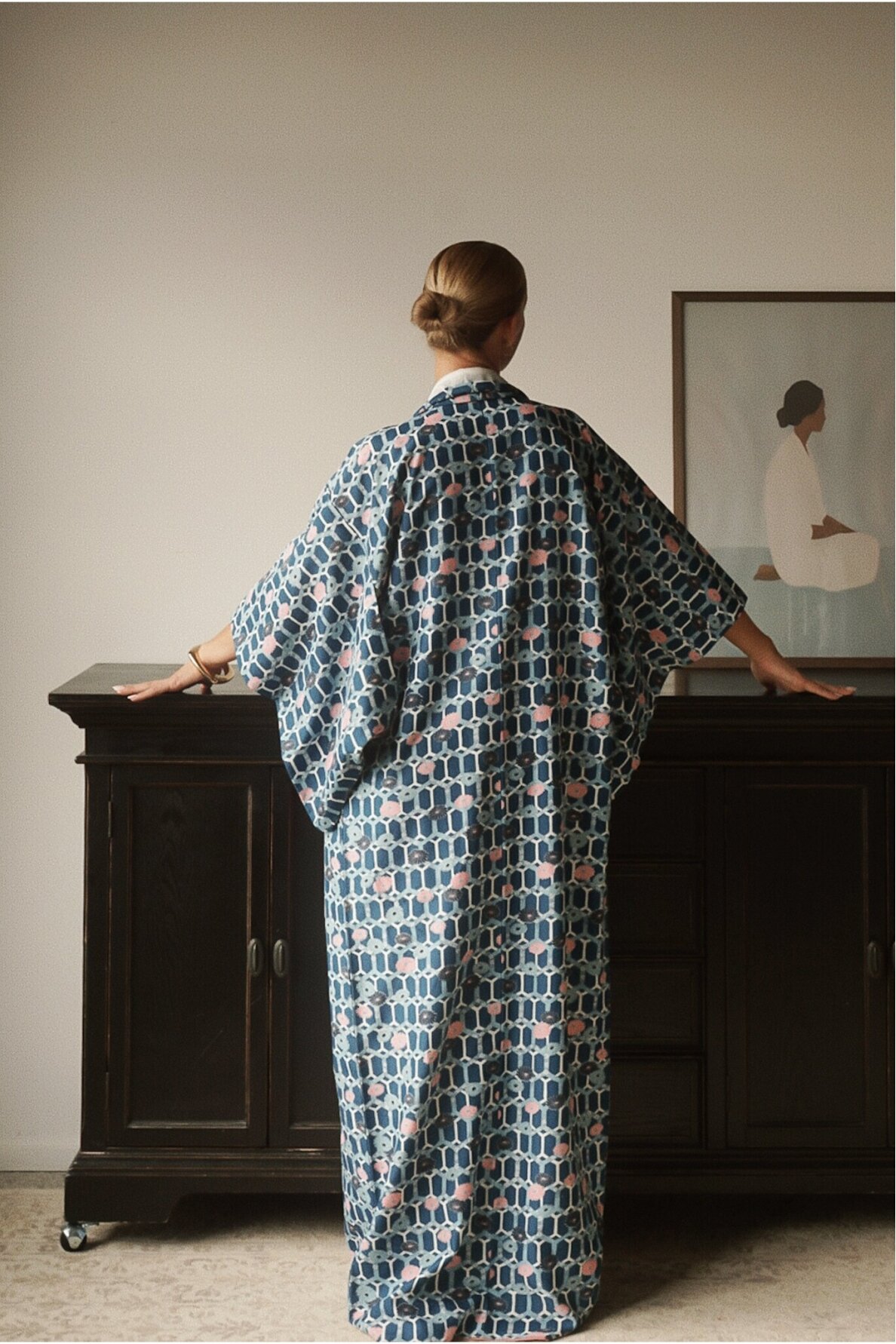 Vintage Authentic Japanese Kimono Hand Made One Size 4