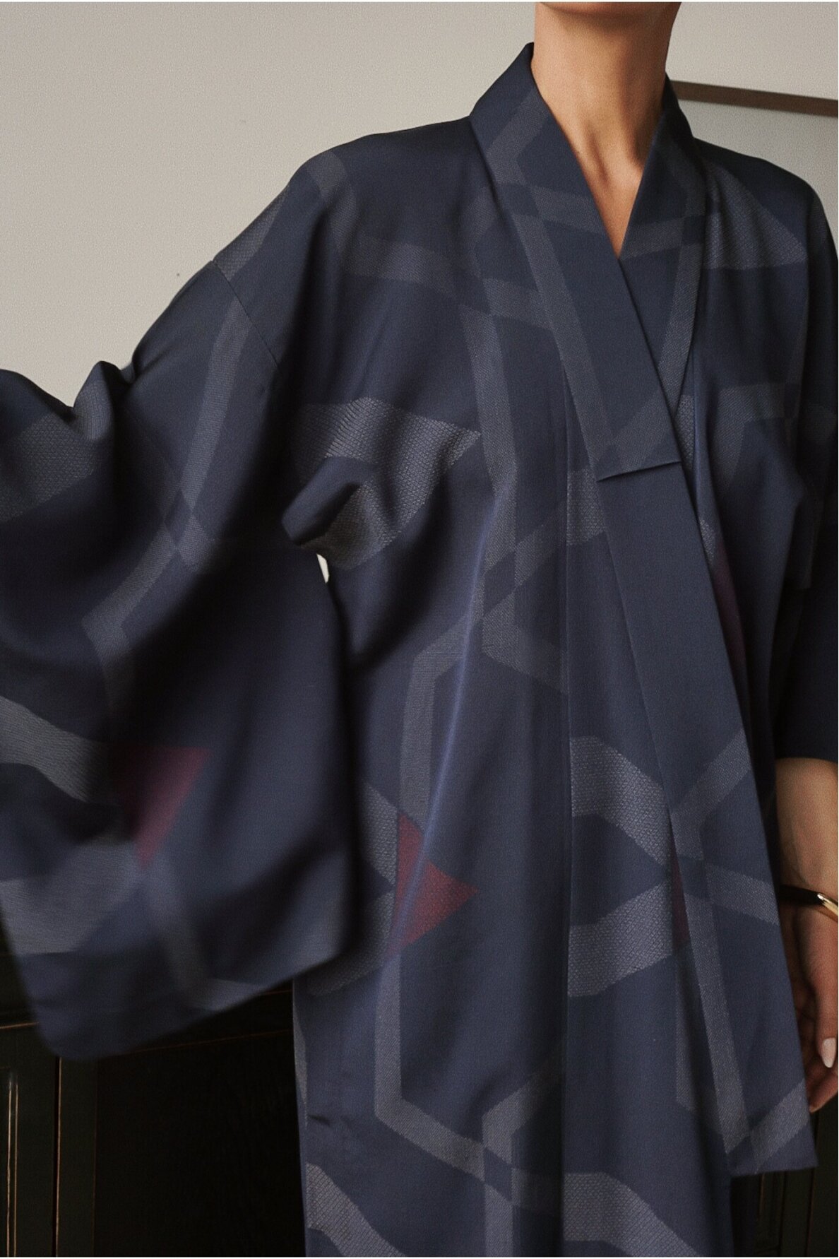 Vintage Authentic Japanese Kimono Hand Made One Size 4