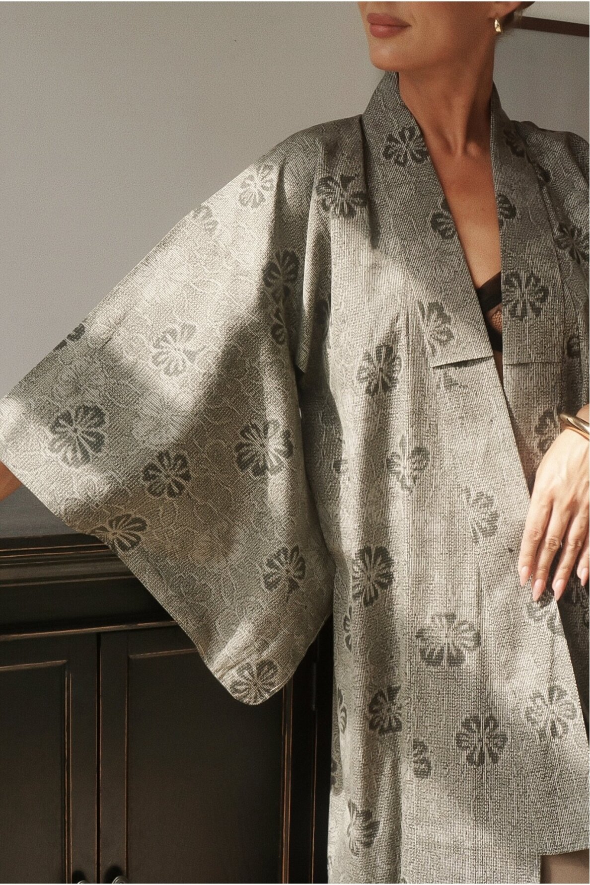 Vintage Authentic Japanese Kimono Hand Made One Size 4 Vintage Authentic Japanese Kimono Hand Made One Size 4