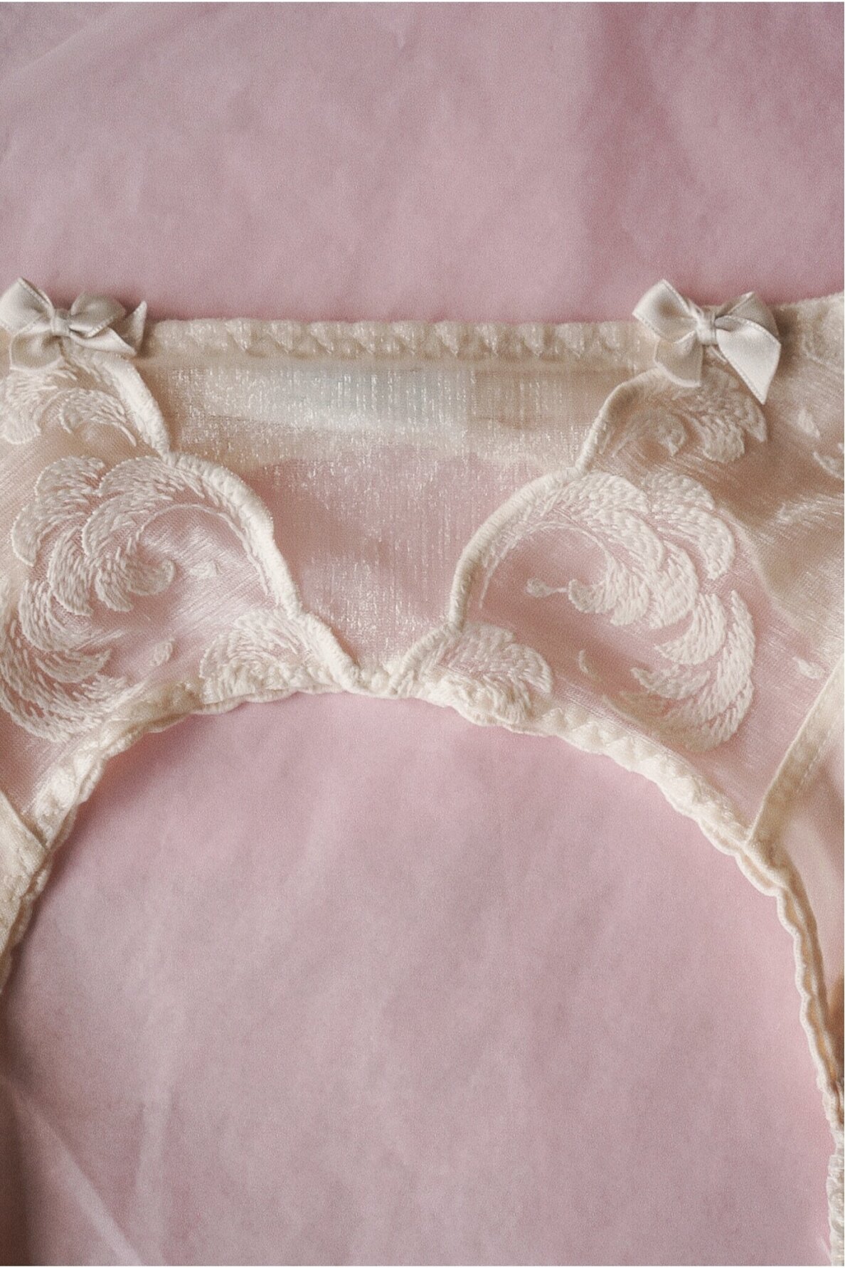Vintage Laces Suspender Belt Size M 1