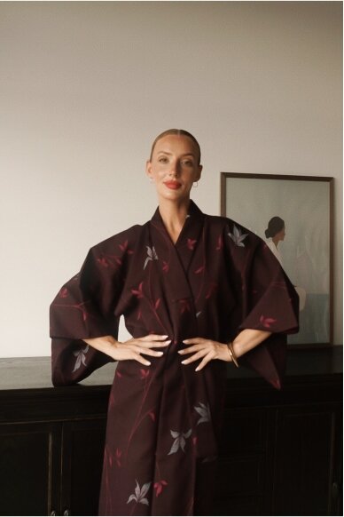 Vintage Authentic Japanese Kimono Hand Made One Size 4