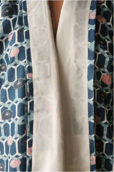 Vintage Authentic Japanese Kimono Hand Made One Size 6 Vintage Authentic Japanese Kimono Hand Made One Size 6