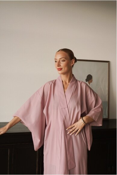 Vintage Authentic Japanese Kimono Hand Made One Size 2 Vintage Authentic Japanese Kimono Hand Made One Size 2