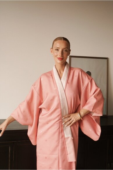 Vintage Authentic Japanese Kimono Hand Made One Size 5