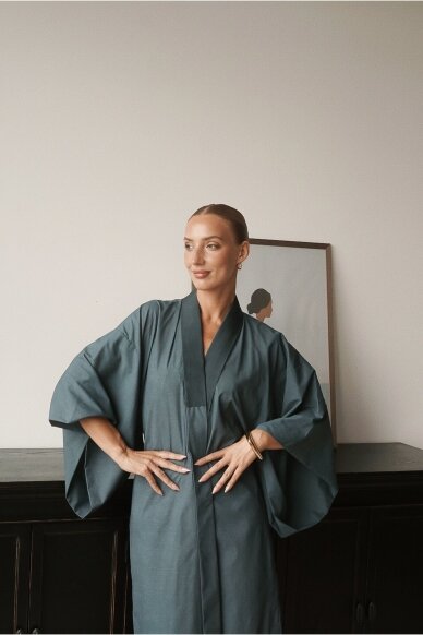 Vintage Authentic Japanese Kimono Hand Made One Size 6 Vintage Authentic Japanese Kimono Hand Made One Size 6