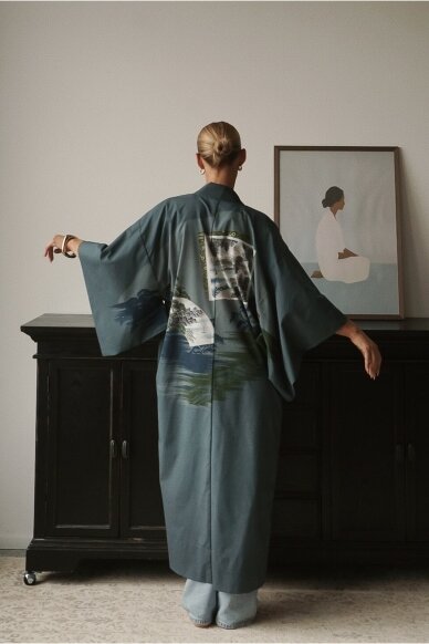 Vintage Authentic Japanese Kimono Hand Made One Size Vintage Authentic Japanese Kimono Hand Made One Size