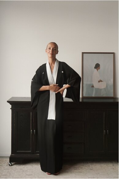 Vintage Authentic Japanese Kimono Hand Made One Size Vintage Authentic Japanese Kimono Hand Made One Size