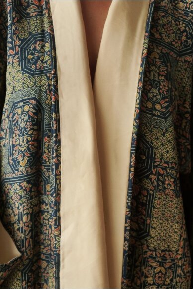 Vintage Authentic Japanese Kimono Hand Made One Size 5