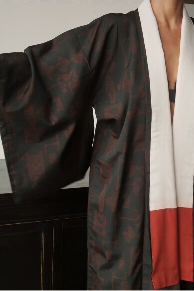 Vintage Authentic Japanese Kimono Hand Made One Size 5 Vintage Authentic Japanese Kimono Hand Made One Size 5