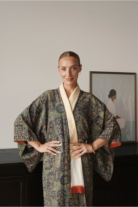 Vintage Authentic Japanese Kimono Hand Made One Size